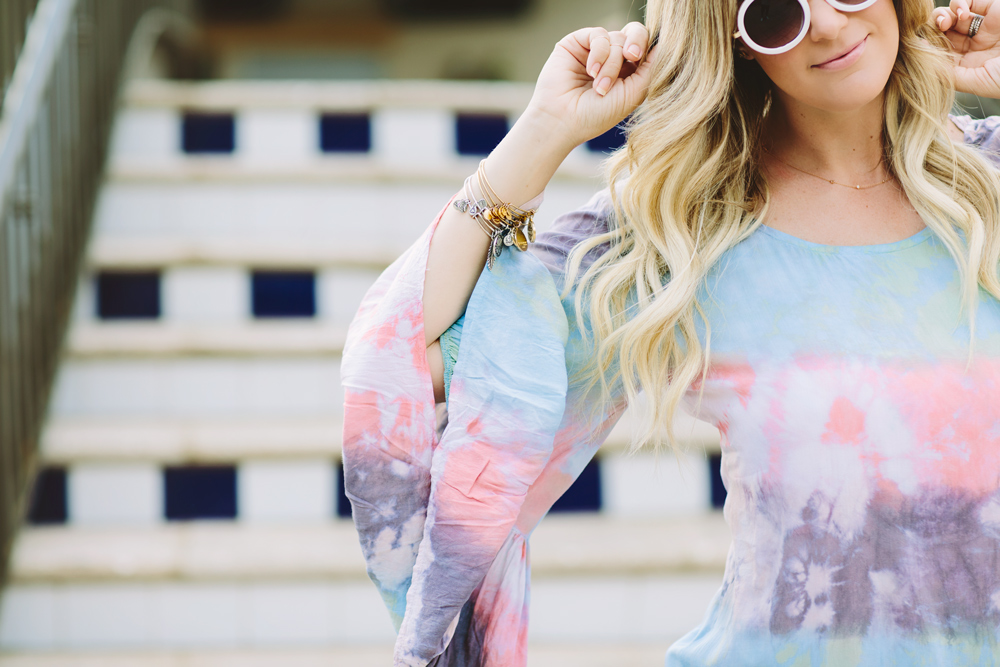 Dash of Darling styles a Tiare Hawaii tie dye tunic  for the perfect summer vacation outfit.