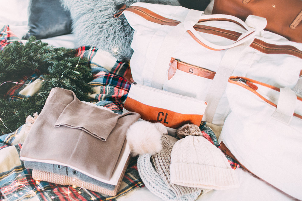 Caitlin Lindquist of Dash of Darling shares gift ideas for the traveler from Mark & Graham
