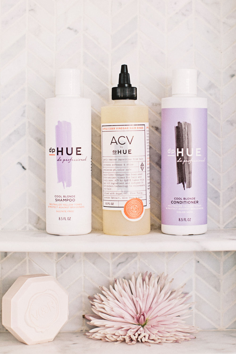 Dash of Darling shares how to keep your hair cool blonde with dphue blonding shampoo and conditioner