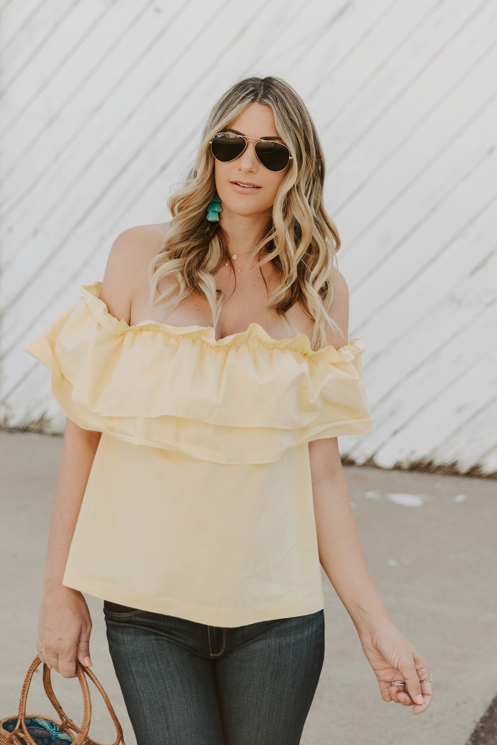 Bump Style | Maternity jeans with an off shoulder top