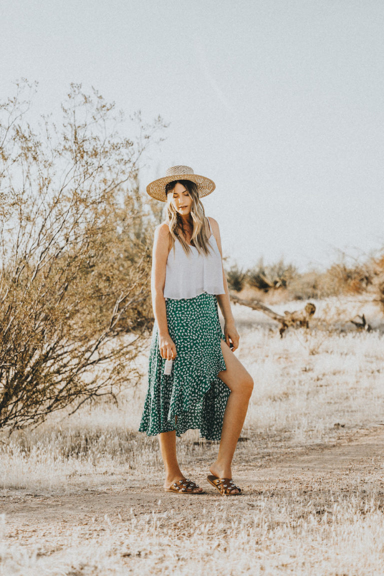 Dash of Darling | Desert Wanderings and Protecting Your Skin with Sunscreen