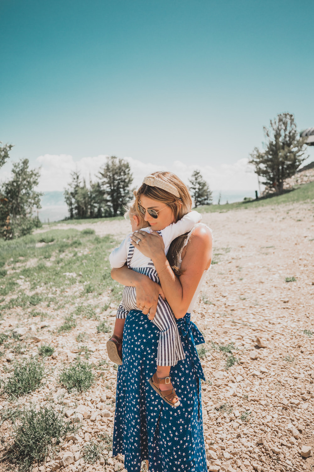 Dash of Darling | Baby 2: 25 Weeks Pregnant in Deer Valley, Utah
